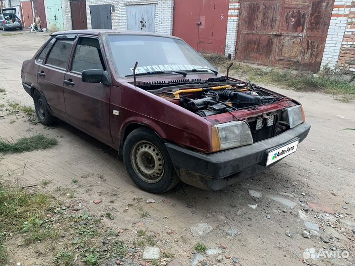 ВАЗ 21099 1.5 МТ, 2001, 100 000 км