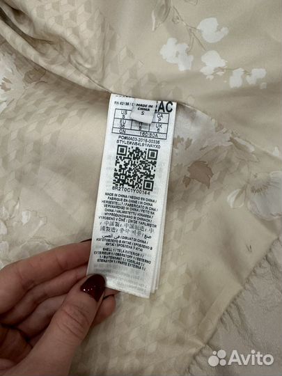 Косуха куртка Guess