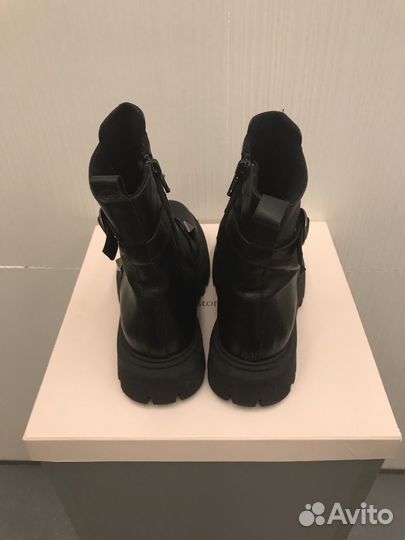 Ботинки женские демисезонные 35 размер