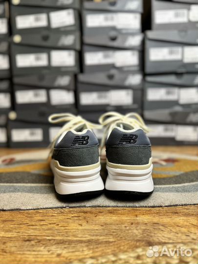 Кроссовки New Balance 997,оригинал, 9,5 US