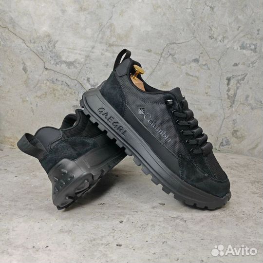 Кроссовки мужские 42 размер