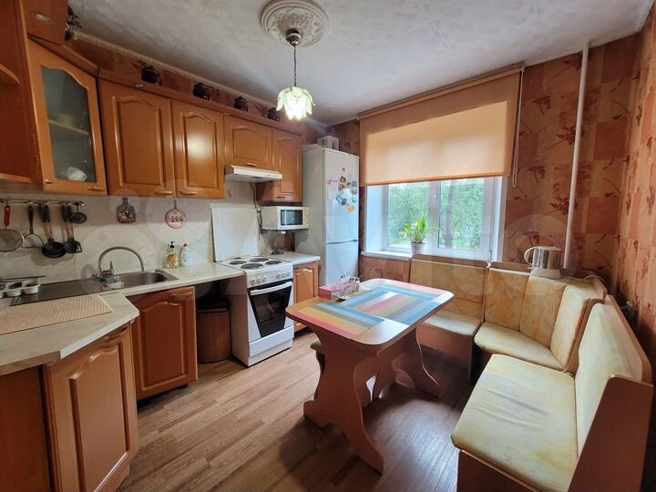 2-к. квартира, 52 м², 1/5 эт.