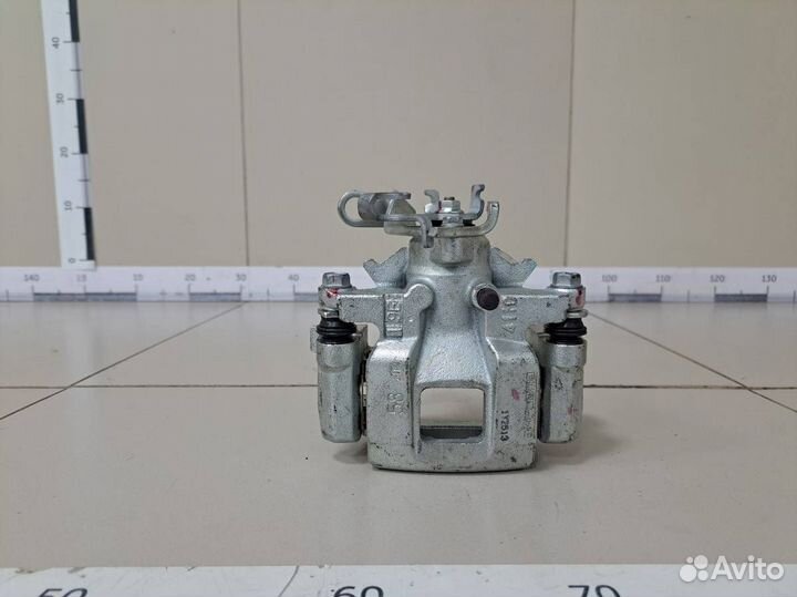 Б/У Суппорт задний левый 4605B649 mitsubishi