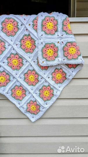 Детский вязаный плед