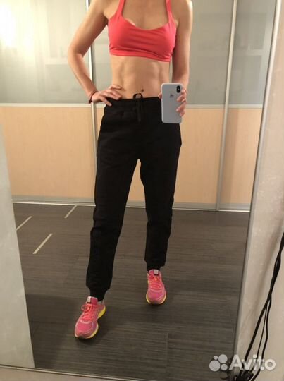 Спортивные штаны Sketchers новые