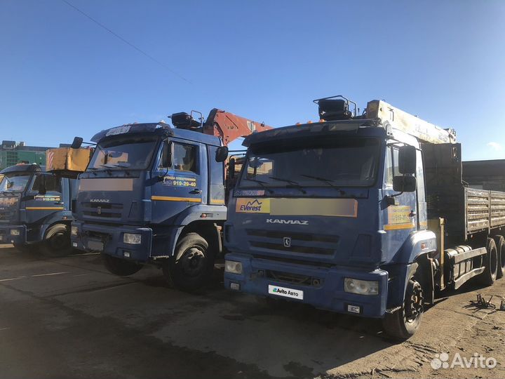 Бортовой грузовик КАМАЗ 65117 с КМУ Soosan, 2014