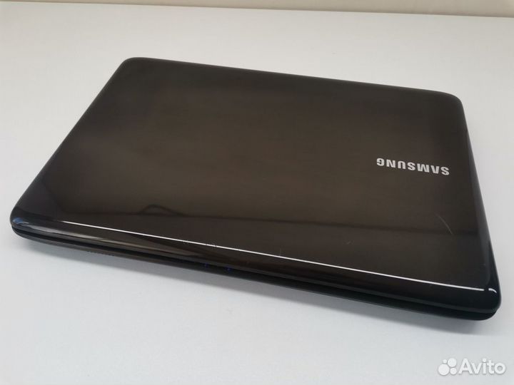 Samsung R540 -Core i5/ HD 5000/ SSD/ 6Gb