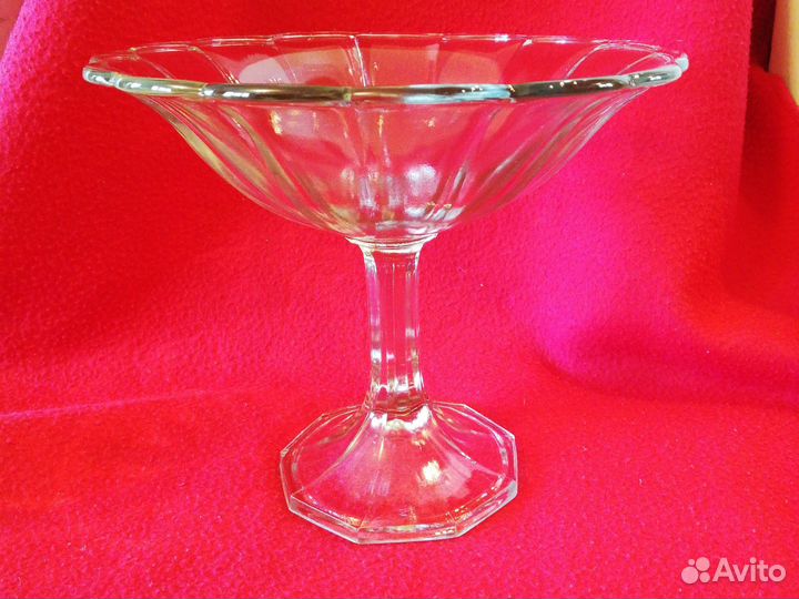 Ваза для фруктов