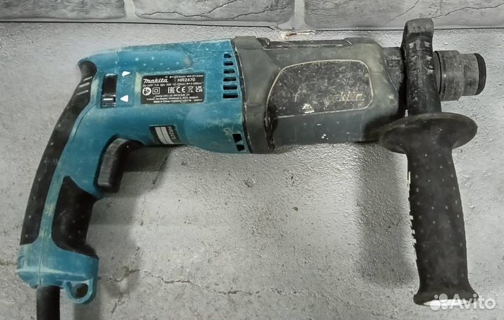 Перфоратор Makita HR2470