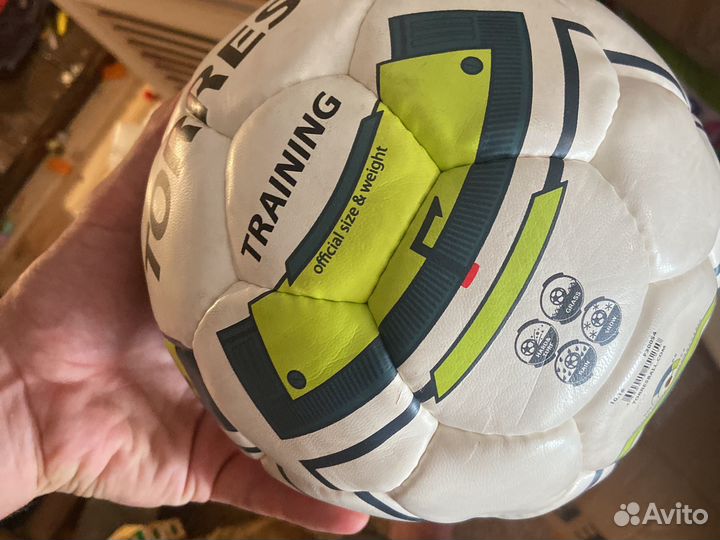 Футбольный мяч с подписью Смертина