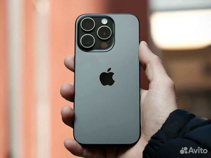 iPhone 15 Pro, 256 ГБ