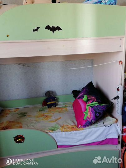 Двухъярусная кровать бу с матрасами