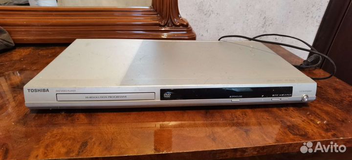 DVD плеер Toshiba