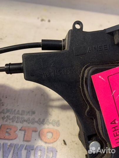 Замок двери электрический задний левый Mitsubishi