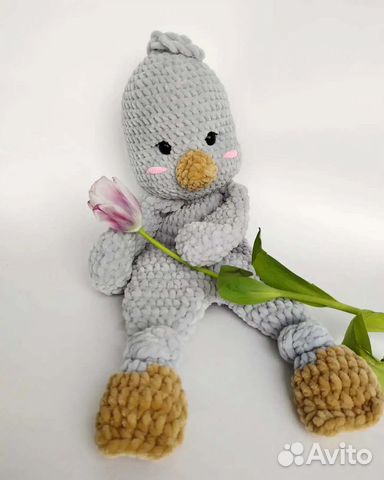 Мягкая игрушка утёнок комфортер ручная работа