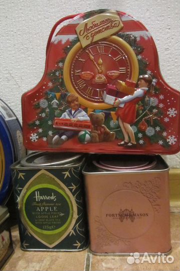 Банки жестяные разных размеров