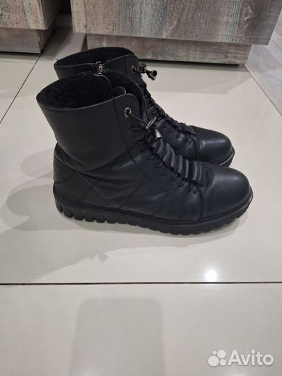 Ботинки женские зимние, размер 39 натуральная кожа