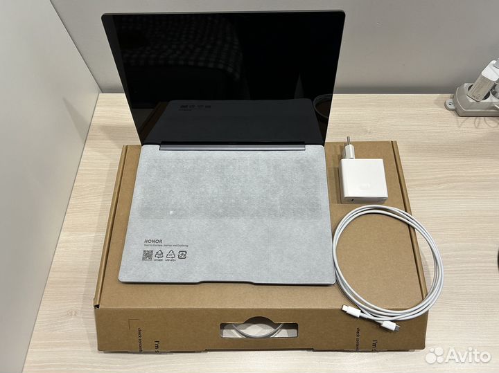 Honor Magicbook Pro 14 2023 RTX 3050