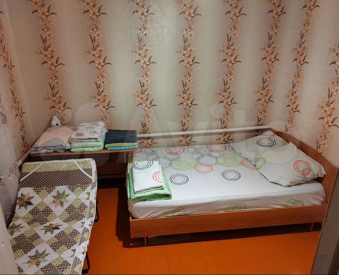 2-к. квартира, 40 м², 2/2 эт.