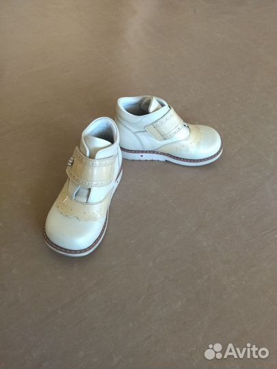 Ботинки кожаные