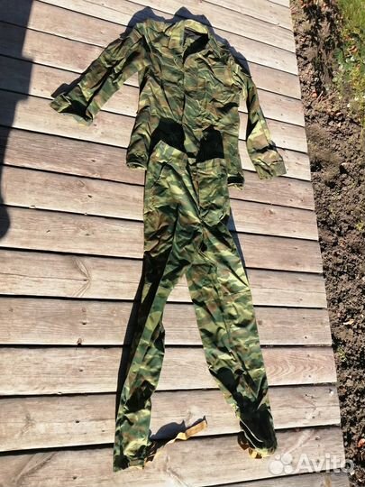Камуфляжный костюм