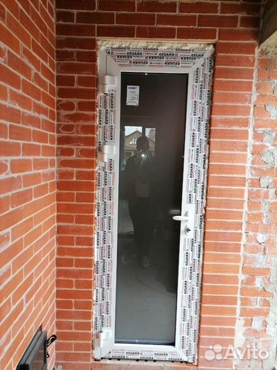 Алюминиевые портальные двери