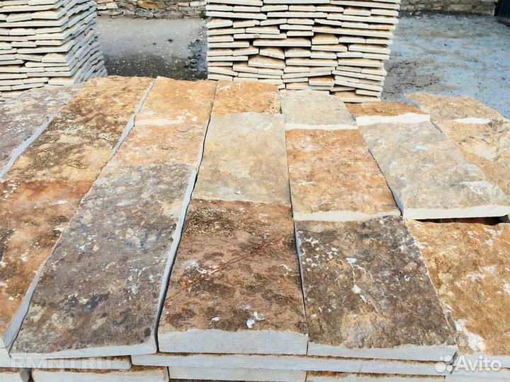 Дагестанский камень в Судаке