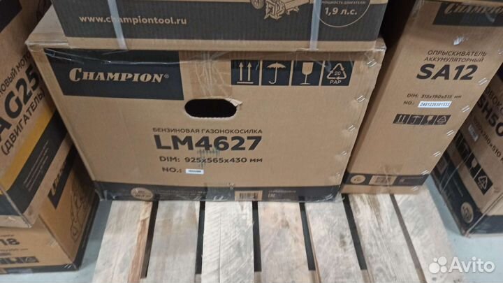 Газонокосилка бензиновая champion LM 4627