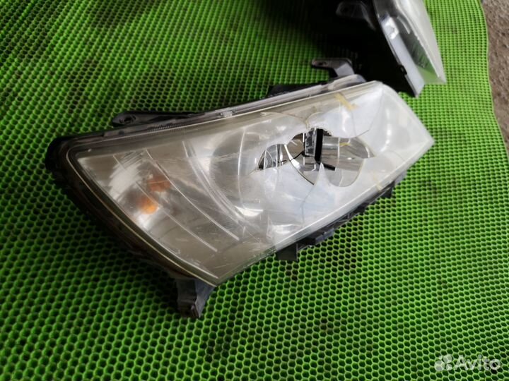 Фара Правая на Geely Emgrand EC7 11-16