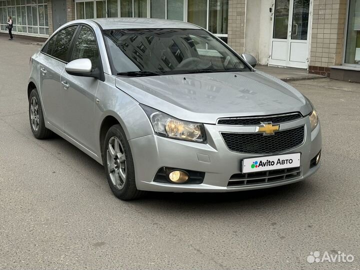 Chevrolet Cruze 1.6 AT, 2011, 148 000 км