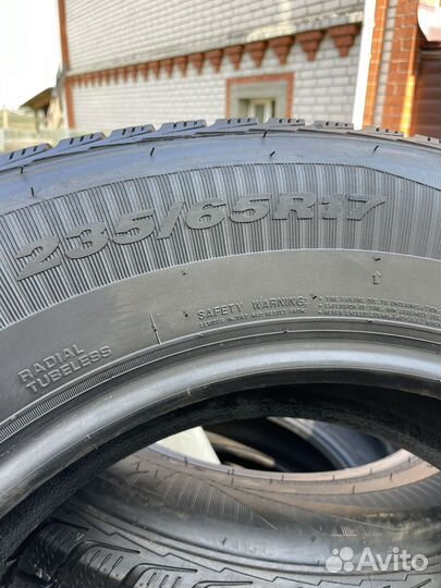 Roadstone Winguard SUV 235/65 R17