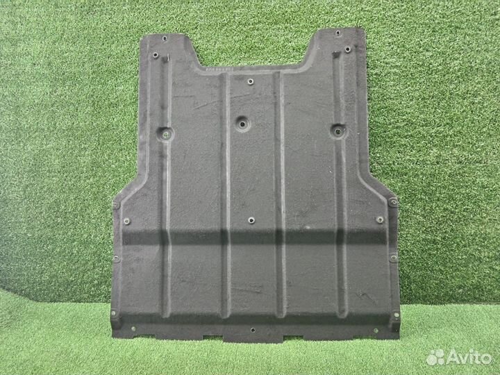 Защита двигателя Audi Q3 8U VAG