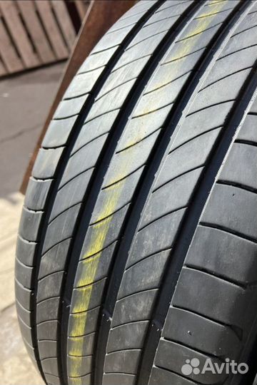 Michelin Primacy 4 245/45 R19