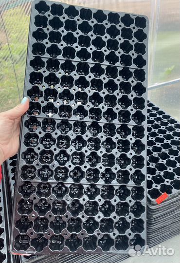 Кассеты для рассады, 128 ячеек, б/у