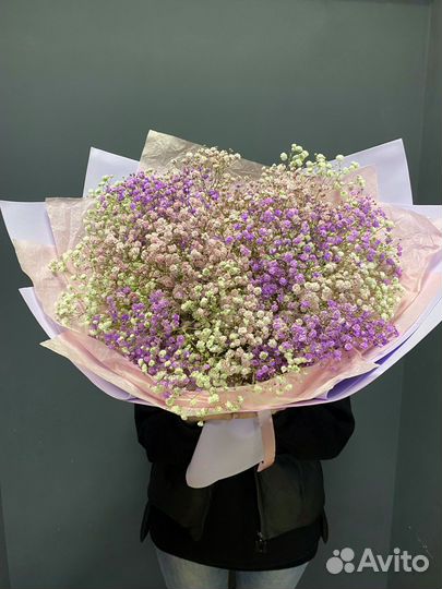 Цветы. Букет из разноцветной гипсофилы