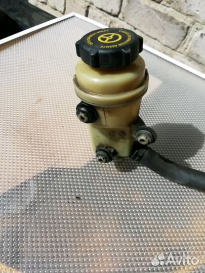 Бачок Гура FordFocus l Форд Фокус 1седан американе