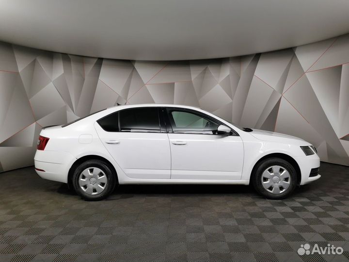 Skoda Octavia 1.6 МТ, 2017, 152 436 км