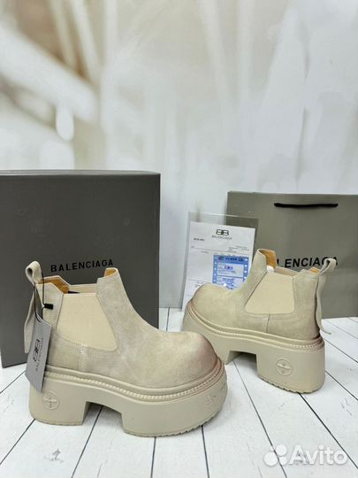 Balenciaga челси на платформе