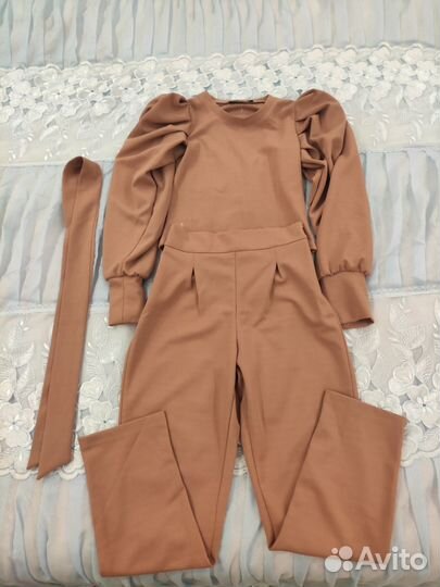 Костюм брючный 128 см для девочек