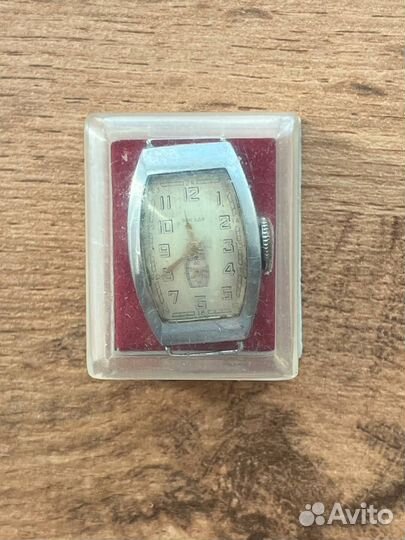 Редкие Часы Звезда