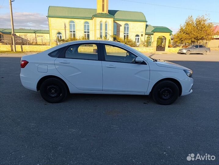 LADA Vesta 1.6 AMT, 2019, 90 000 км
