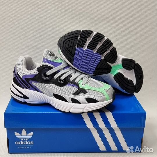 Кроссовки женские adidas astir