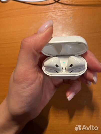 Airpods 2