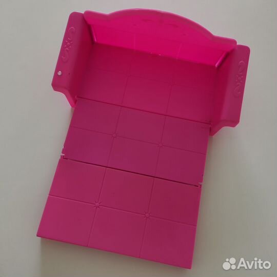 Игрушечный диван для Барби