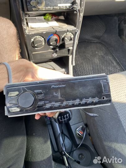 Магнитофон pioneer пионер MVH-07UBG