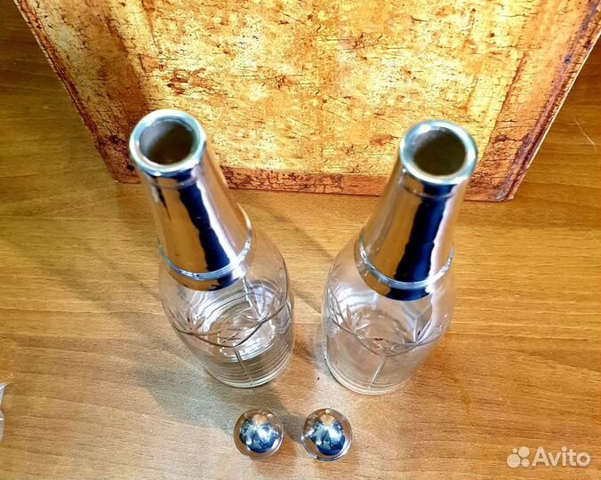 Стеклянные бутылочки. Серебро. 19 век