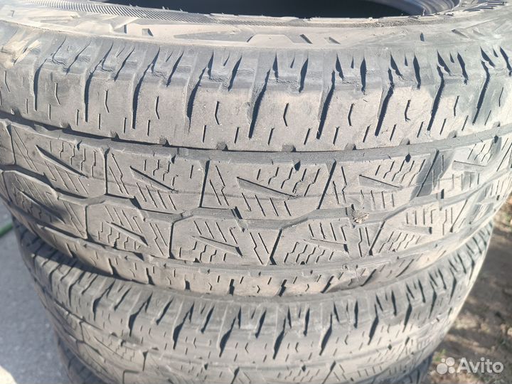 Bridgestone Dueler A/T 225/65 R16