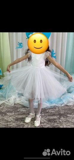 Платье на девочку 128 размера