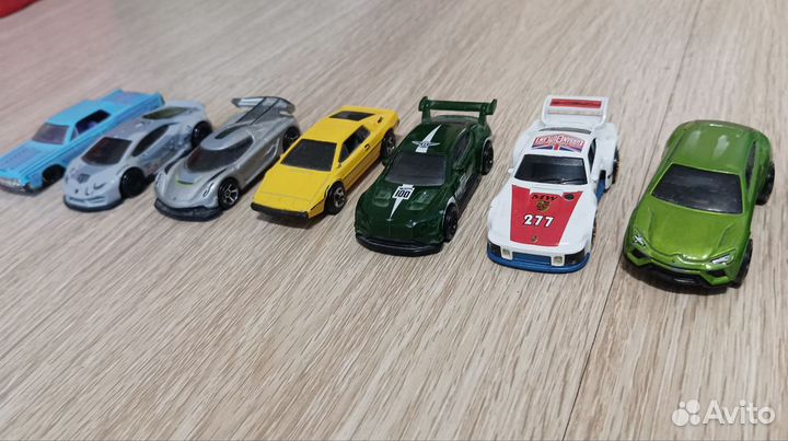 Машинки хот вилс hot wheels