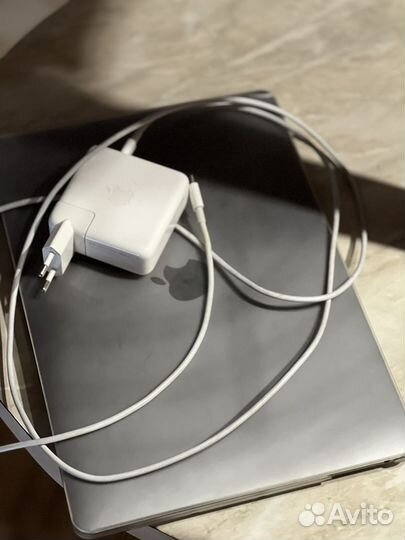 Apple MacBook Pro M1